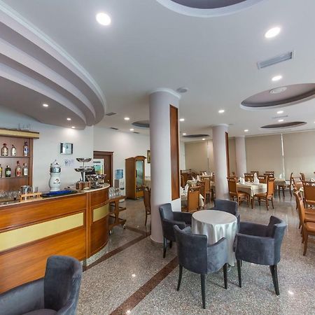 דורס Western Star Hotel מראה חיצוני תמונה