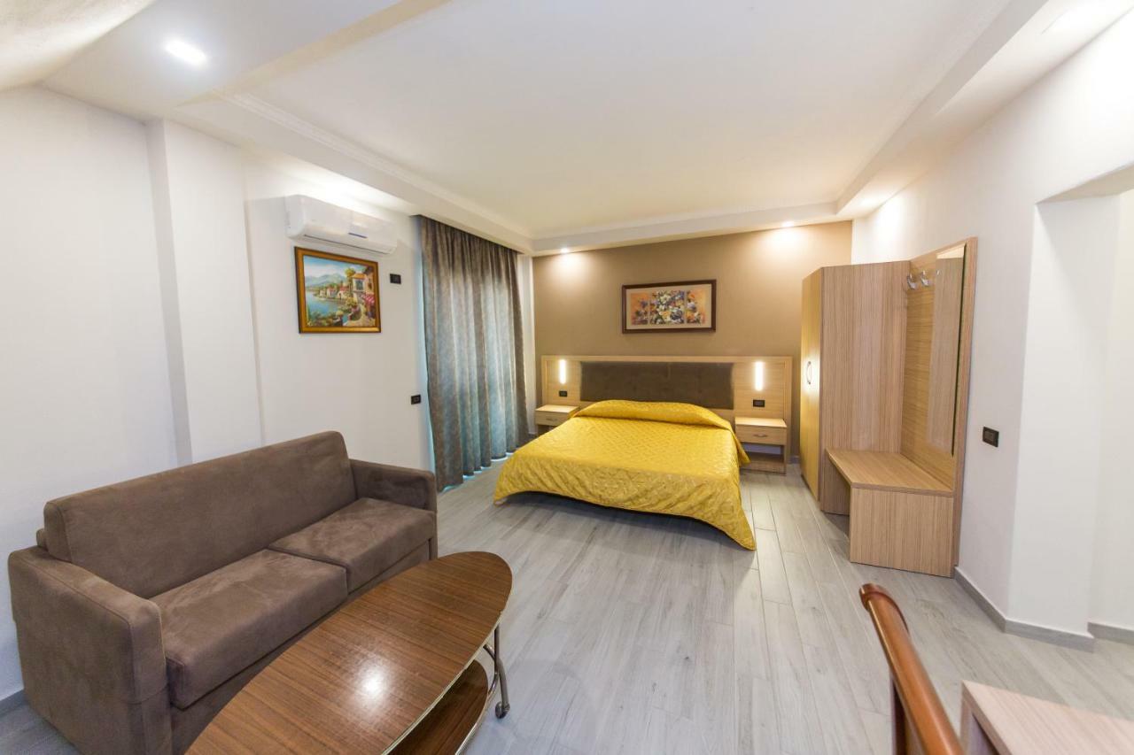 דורס Western Star Hotel מראה חיצוני תמונה